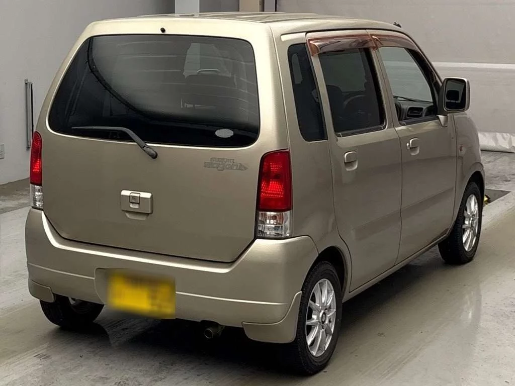Suzuki Wagon R  с аукциона в Японии