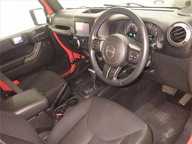 Jeep Wrangler  с аукциона в Японии