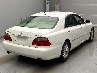 Цена авто Toyota Crown с аукционов Японии, номер кузова GRS180, пробег 92 000, оценка 7