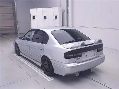 Subaru Legacy B4