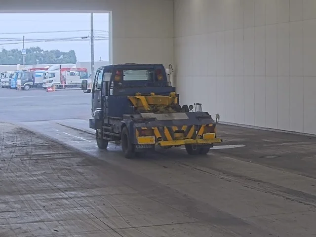 Isuzu Elf  с аукциона в Японии