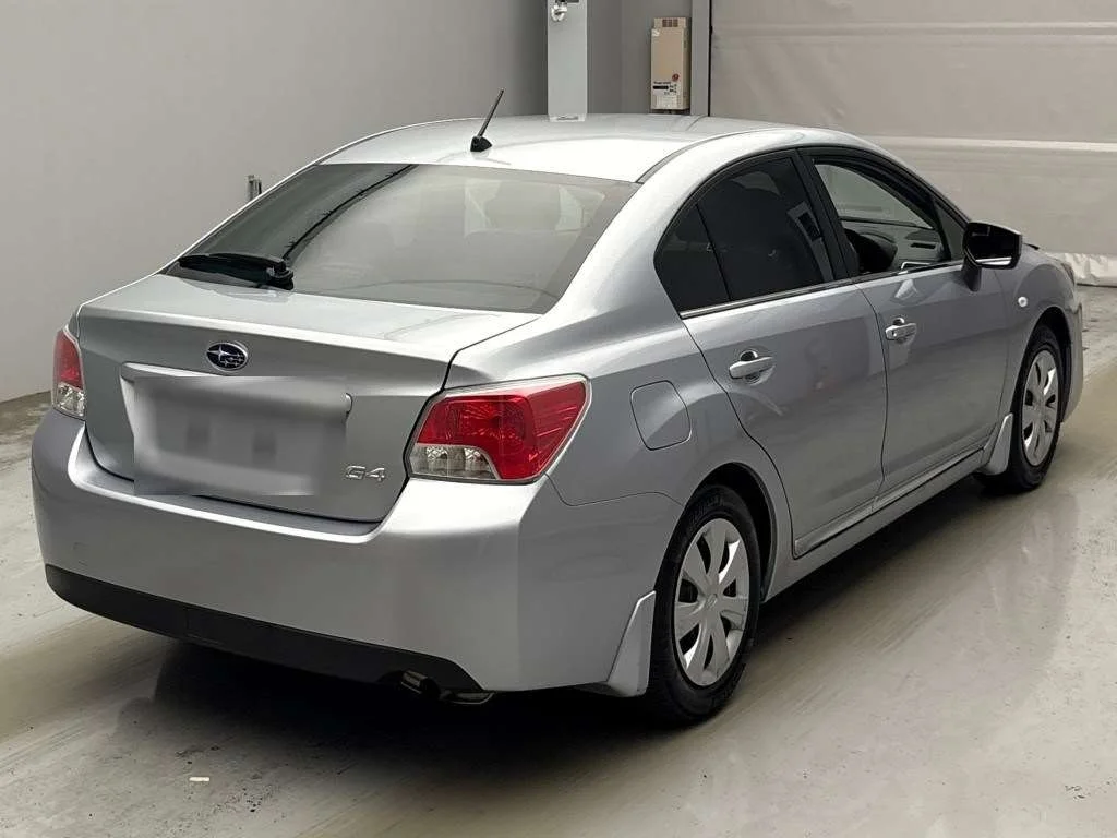 Subaru Impreza  с аукциона в Японии