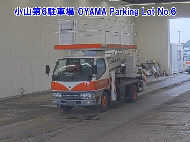 Mitsubishi Fuso Canter  с аукциона в Японии