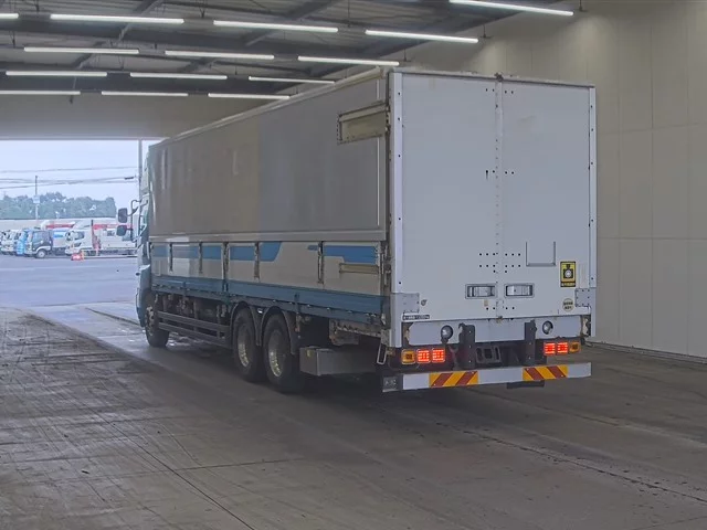 Hino Profia  с аукциона в Японии
