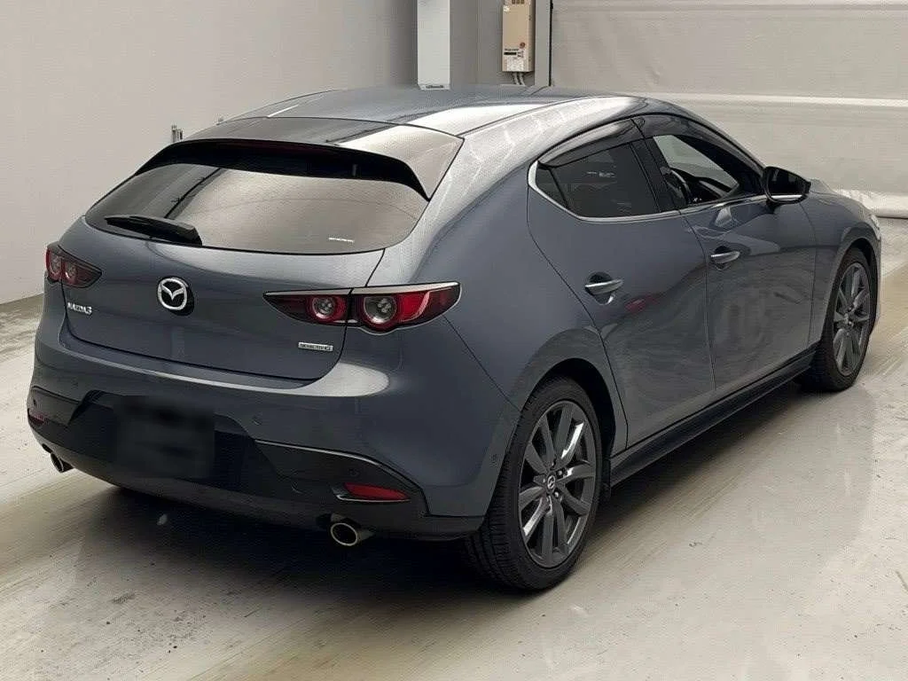 Mazda Mazda3  с аукциона в Японии