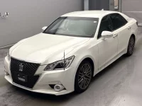 Цена авто Toyota Crown с аукционов Японии, номер кузова GRS210, пробег 54 000, оценка 6
