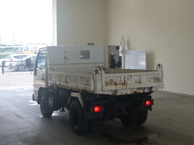 Isuzu Elf  с аукциона в Японии