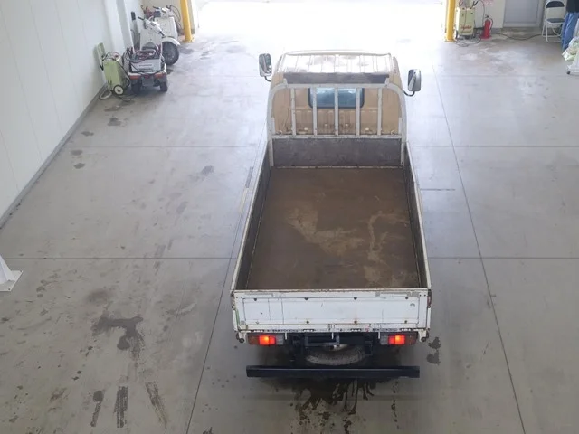 Toyota ToyoAce  с аукциона в Японии