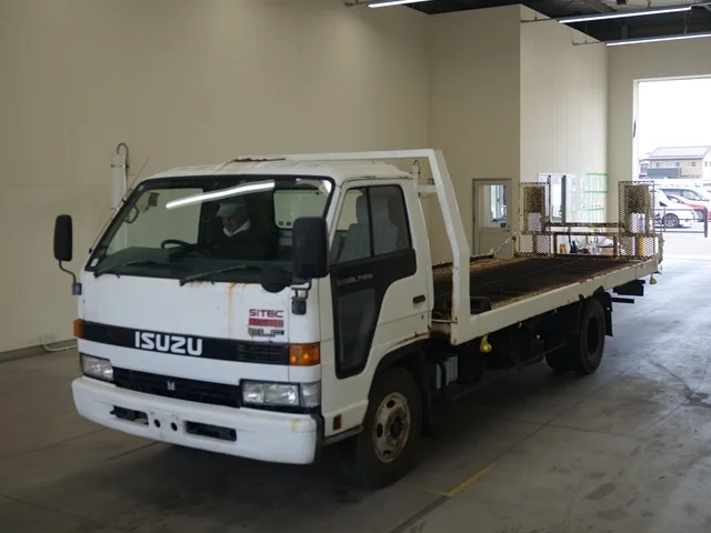 Isuzu Elf  с аукциона в Японии