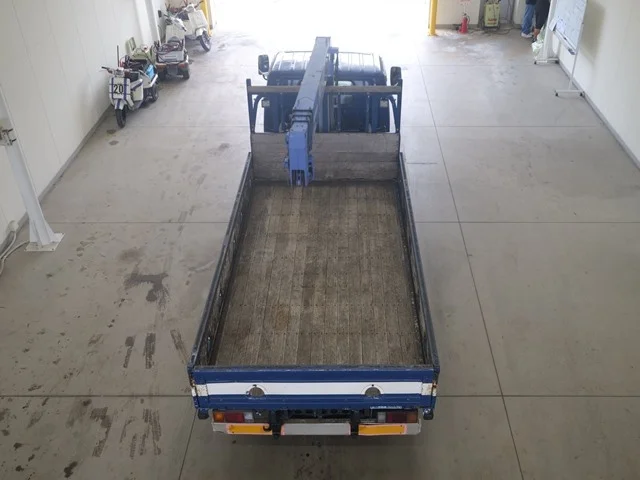 Isuzu Elf  с аукциона в Японии