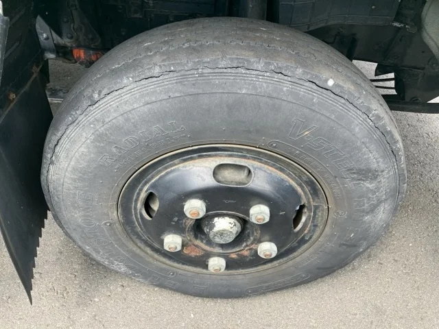 Isuzu Elf  с аукциона в Японии