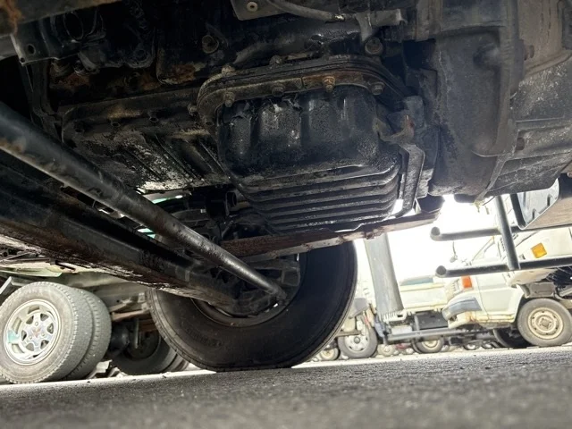 Isuzu Elf  с аукциона в Японии