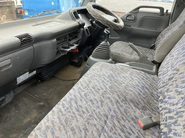 Isuzu Elf  с аукциона в Японии
