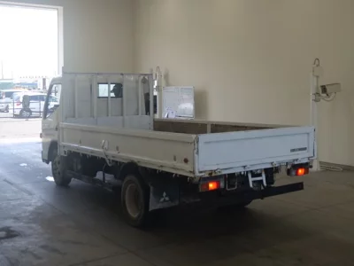Mitsubishi Fuso Canter