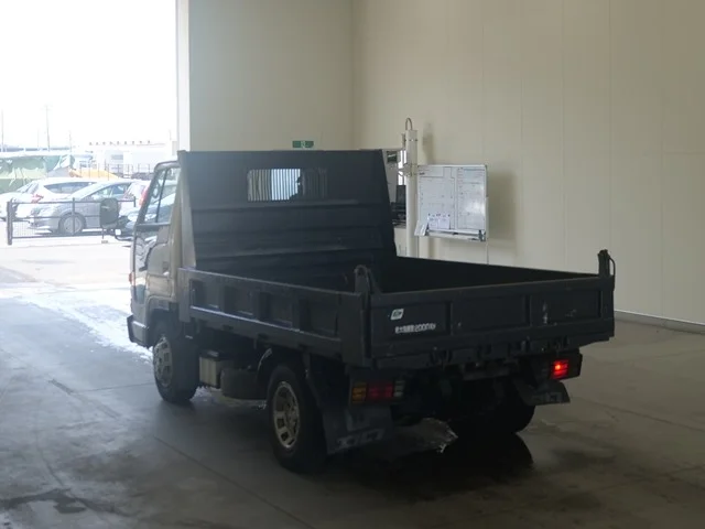 Isuzu Elf  с аукциона в Японии