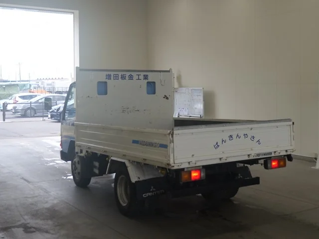 Mitsubishi Fuso Canter  с аукциона в Японии