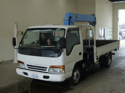 Isuzu ELF