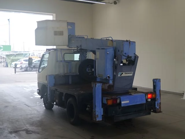 Mitsubishi Fuso Canter  с аукциона в Японии