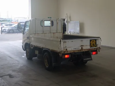 Hino Dutro