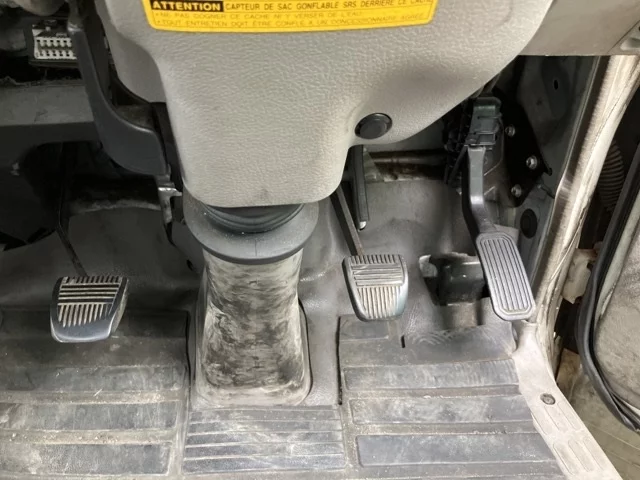 Hino Dutro  с аукциона в Японии