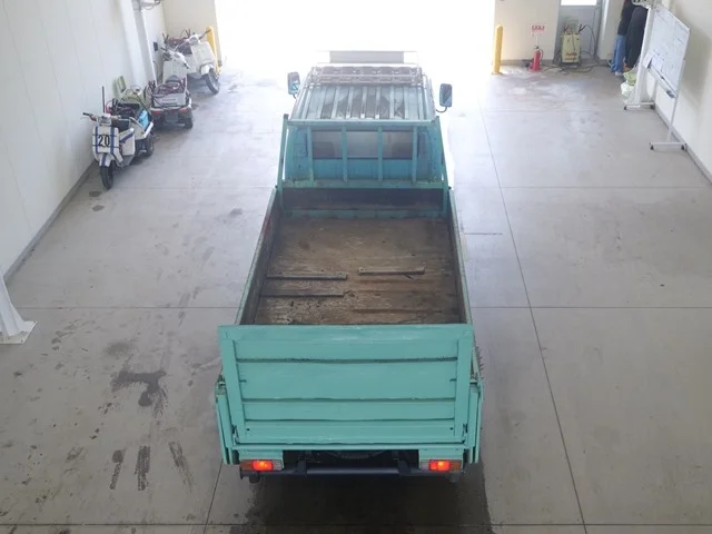 Toyota Dyna  с аукциона в Японии