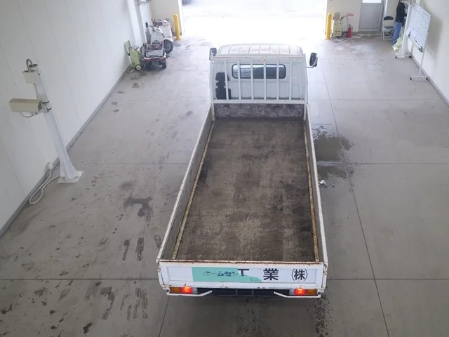 Mitsubishi Fuso Canter  с аукциона в Японии