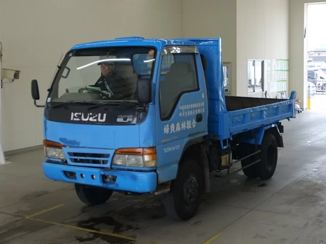 Isuzu Elf  с аукциона в Японии