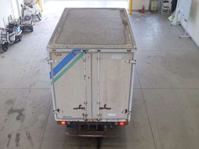 Mitsubishi Fuso Canter  с аукциона в Японии