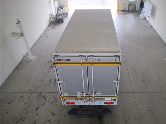 Isuzu Elf  с аукциона в Японии