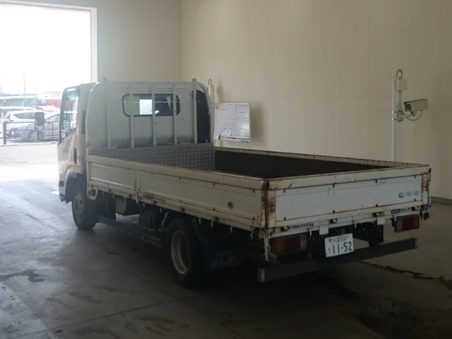 Isuzu Elf  с аукциона в Японии