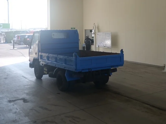 Mitsubishi Fuso Canter  с аукциона в Японии