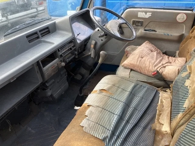 Mitsubishi Fuso Canter  с аукциона в Японии