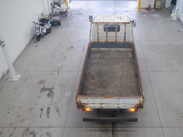 Hino Dutro  с аукциона в Японии