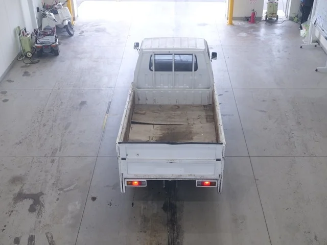 Mitsubishi Delica Truck  с аукциона в Японии