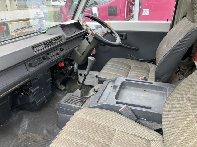 Mitsubishi Delica Truck  с аукциона в Японии