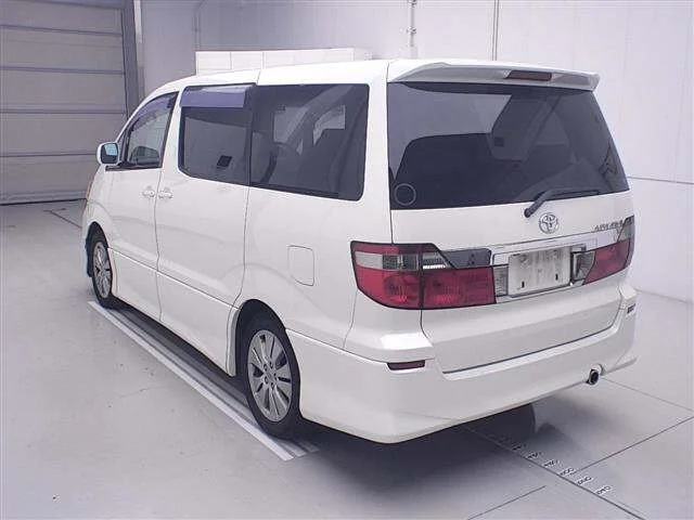 Toyota Alphard  с аукциона в Японии