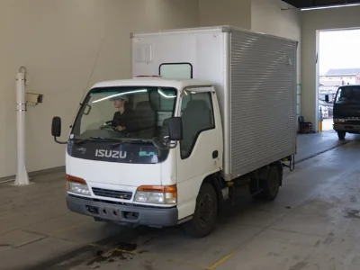 Isuzu ELF