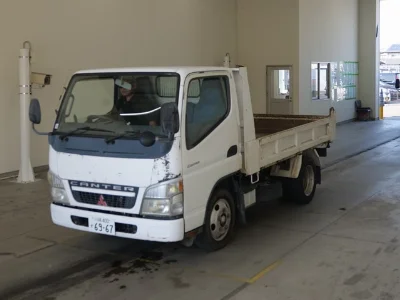 Mitsubishi Fuso Canter