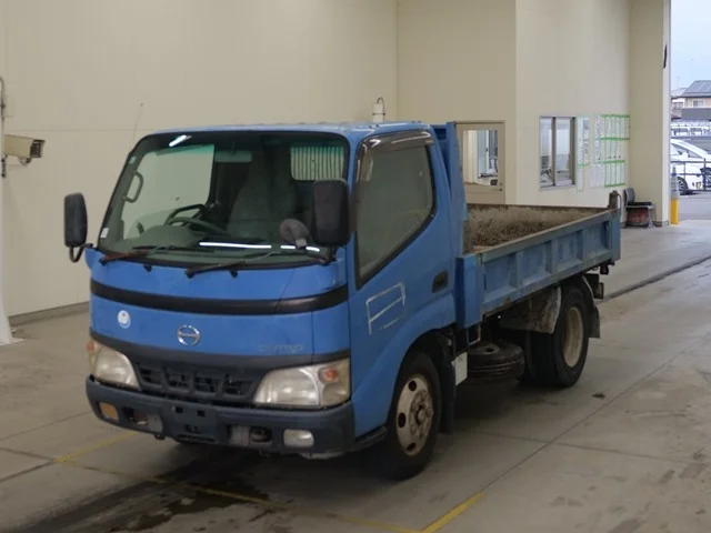 Hino Dutro  с аукциона в Японии
