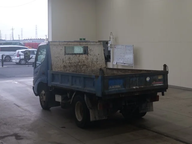 Hino Dutro  с аукциона в Японии