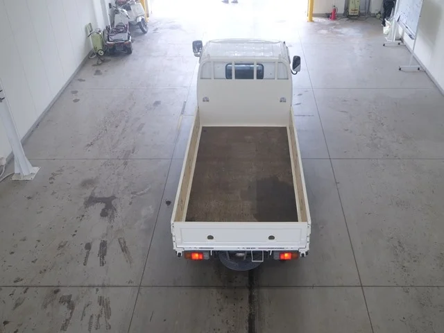 Hino Dutro  с аукциона в Японии