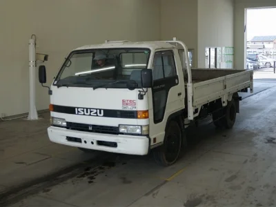 Isuzu ELF