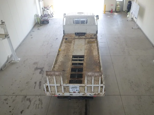 Isuzu Elf  с аукциона в Японии