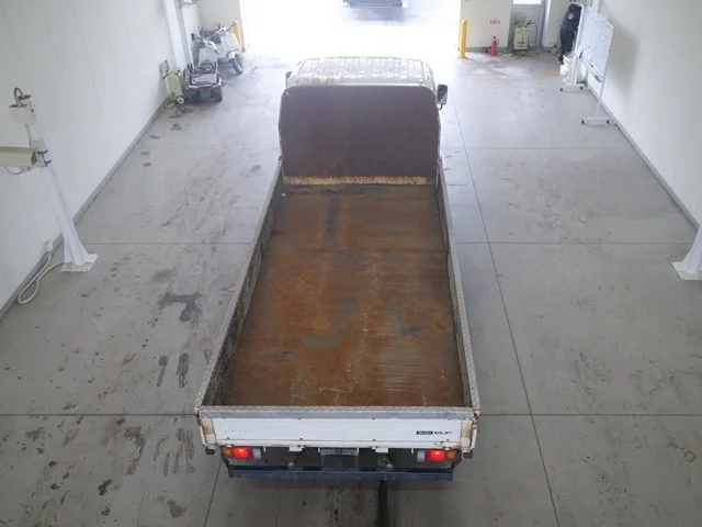 Isuzu Elf  с аукциона в Японии
