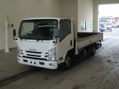 Isuzu Elf