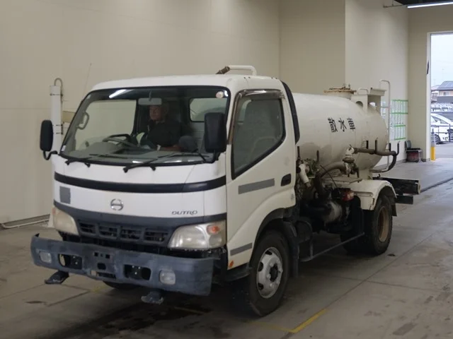 Hino Dutro  с аукциона в Японии