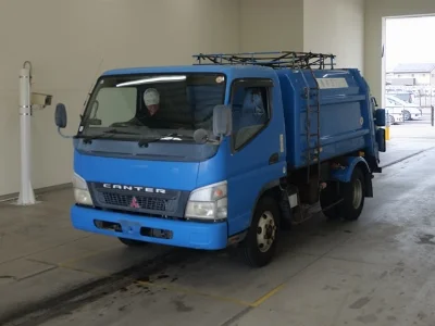 Mitsubishi Fuso Canter