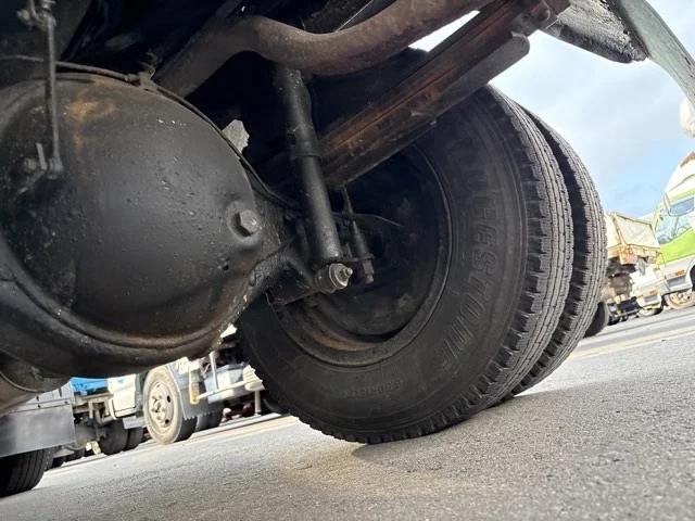 Mitsubishi Fuso Canter  с аукциона в Японии
