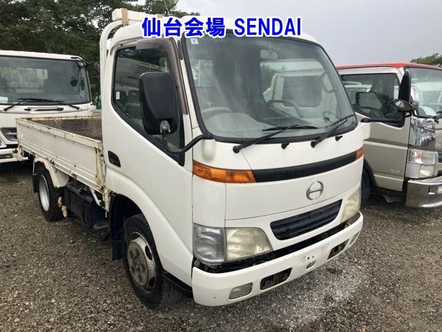 Hino Dutro  с аукциона в Японии
