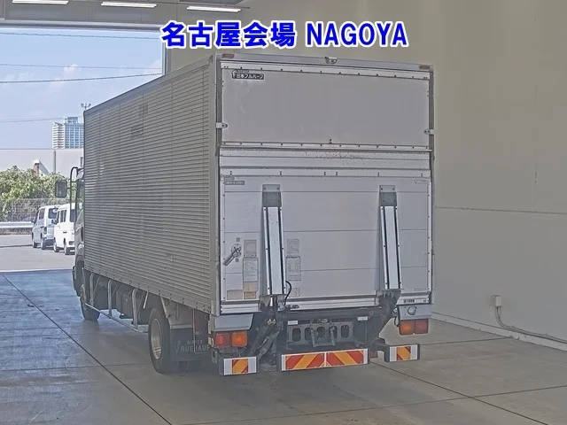 Isuzu Forward  с аукциона в Японии